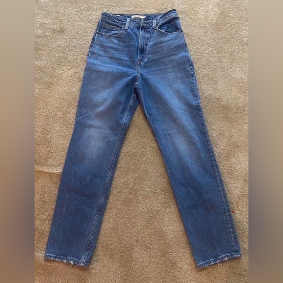 Levi Strauss Signature Denim - Stylish Blue 70s Straight Leg Women's Jeans